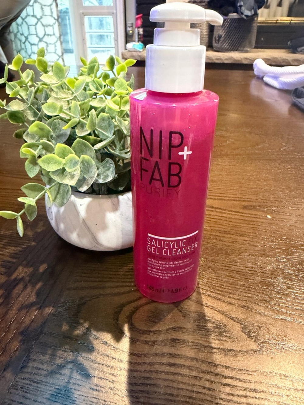 NIP+FAB Purify Salicylic Gel Cleanser